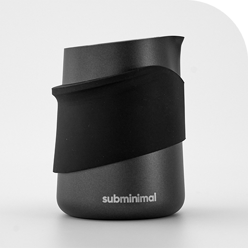 Flowtip milk jug, handleless, black